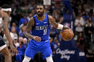 麦康纳:欧文是我见过运球最好的后卫 防他就像是一种精神折磨