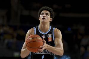 勇士GM考察过!墨西哥新星洛佩斯宣布参加NBA选秀 ESPN模拟排第11